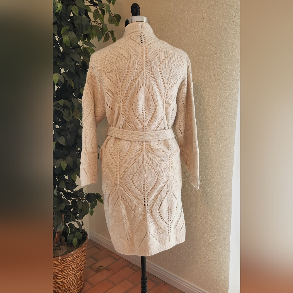 WHBM LS Cozy Stitch Cover-Up Ivory - NWT - Picture 6 of 10
